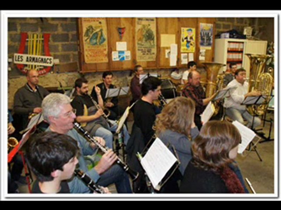 April in Paris (Les Armagnacs d'Eauze)