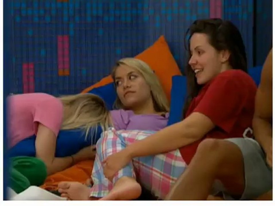 More sex talk in the BB14 house