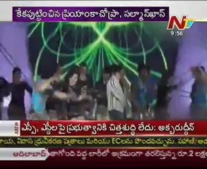 Bollywood Bigwigs at People's Choice Awards 2012 - 03