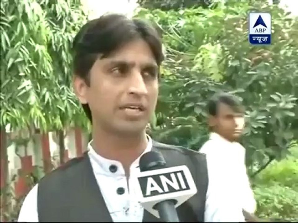 Congress party-- Politician -- Digvijay Singh ( Rahul Gandhi's Dear )-- Insults Girls and Women -- ABP News