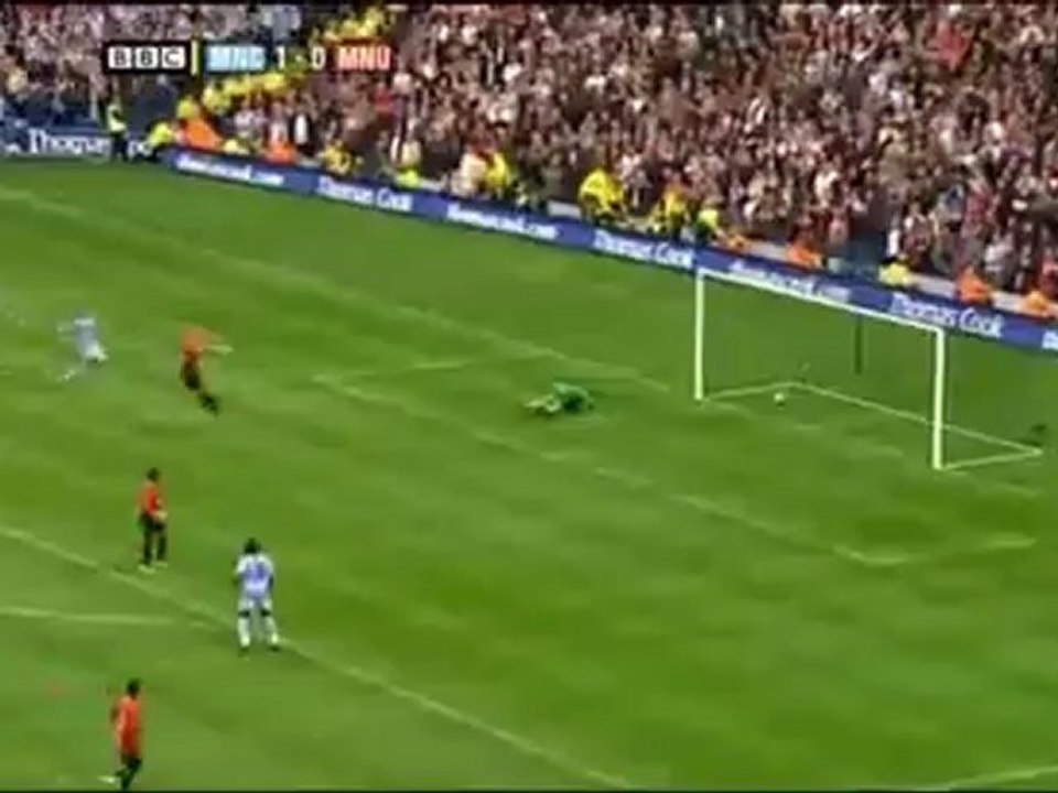 Man City 1-0 Man Utd - Geovanni