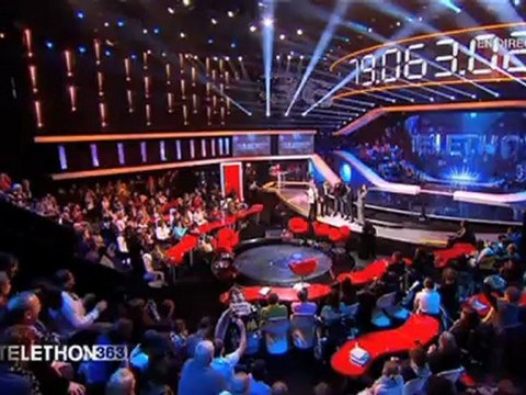 Gad Elmaleh et Jamel Debbouze invités surprises de Miss France et du Téléthon