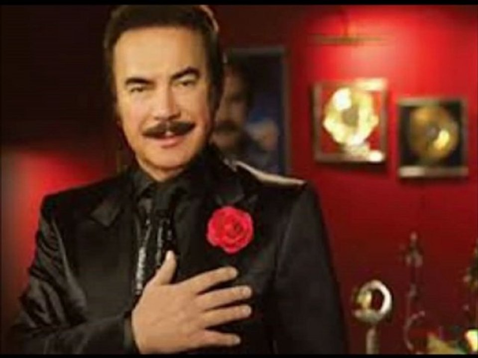 Candan ERÇETİN    " BENİ BÖYLE SEV  "Orhan  GENCEBAY la  Bir ömür