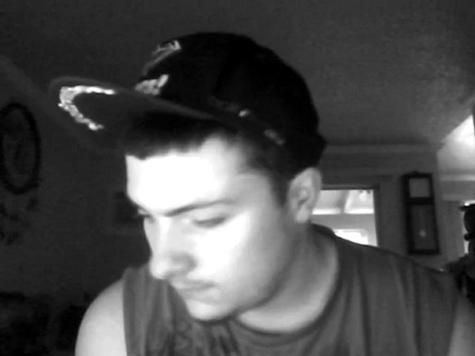 L3G1T -- Hurt (ft. Johnny Cash)