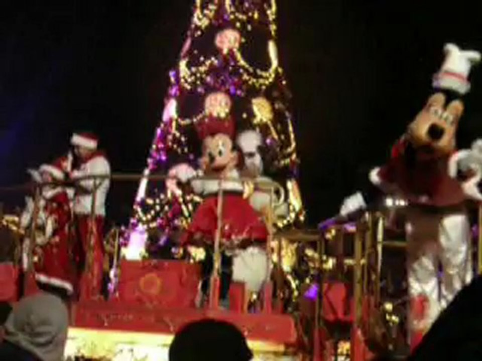 cérémonie d'illumination du sapin (4)