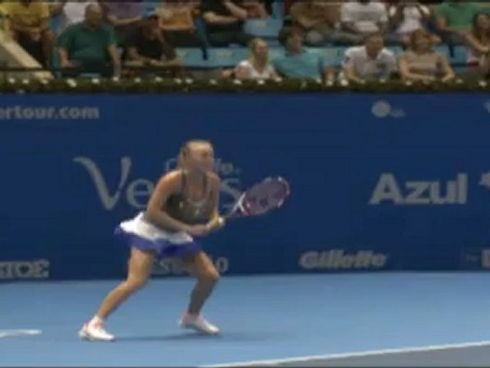 Tolle Kurven - Caroline Wozniacki veralbert Serena Williams