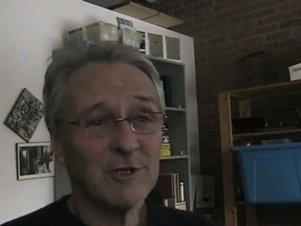 1984 Vs 2012 : Corrine questionne 911allo (1/2)