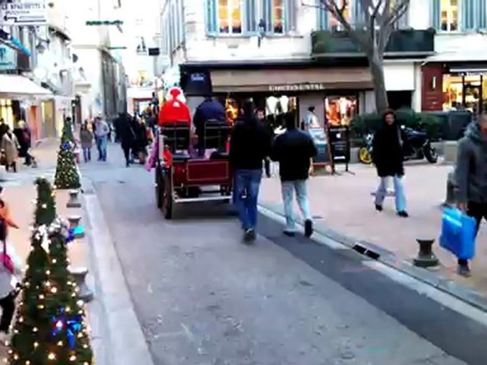 Calèche du Père Noël Avignon