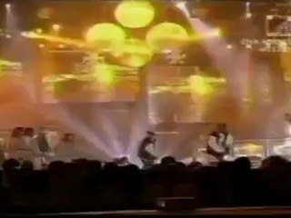 Beyoncé - Baby boy Live @ Europe Music Awards 2003