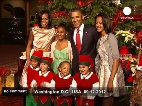 Obama greets elves at annual holiday... - no comment