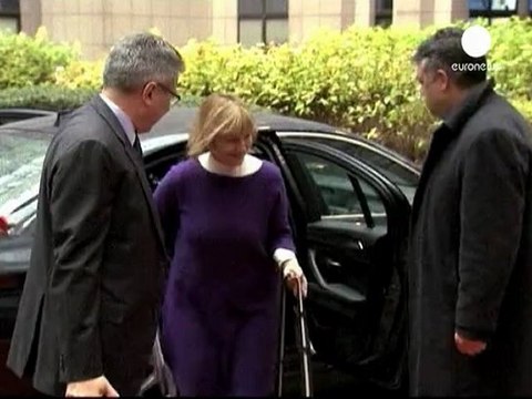 EU foreign ministers meet Syrian opposition