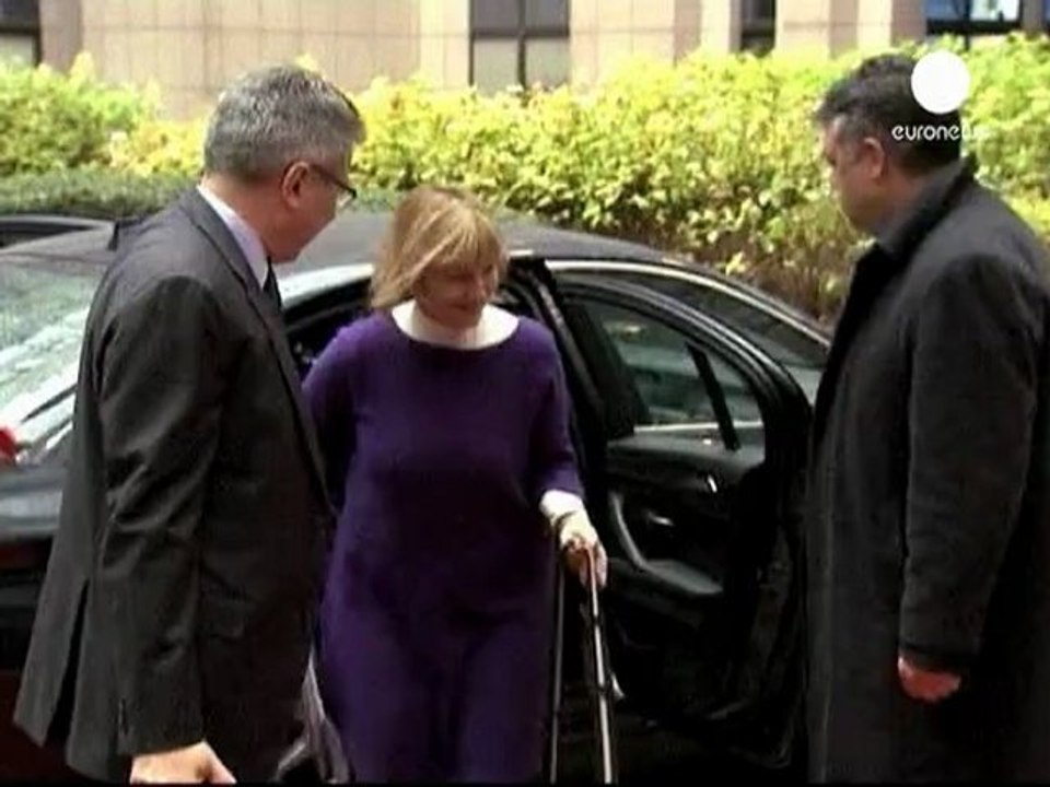 EU foreign ministers meet Syrian opposition