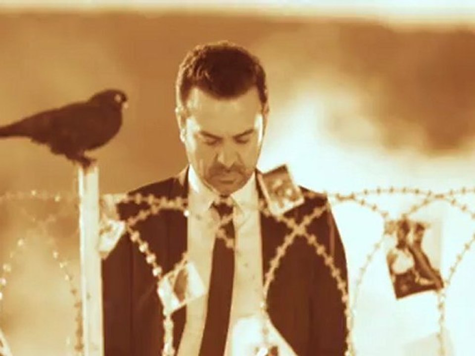 Ahmet Koç - Sürgün (Düet: Betül Demir)