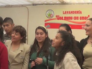 Inauguración de Lavanderia Manos con Amor