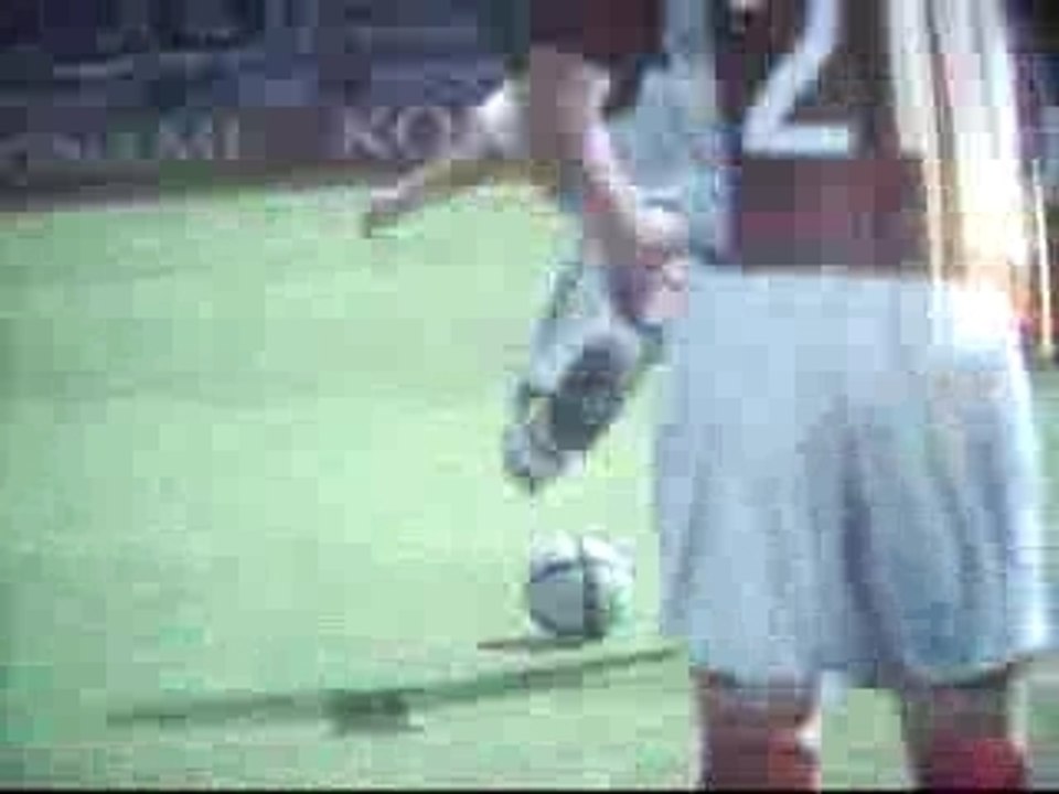 Pes5 but Raul milieu de terrain lucarne