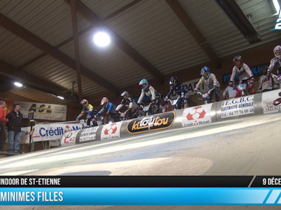 Finale Minimes Filles 17e BMX Indoor de St-Etienne 2012