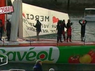 Vendée Globe : La foule accueillent les skippeurs vaincus