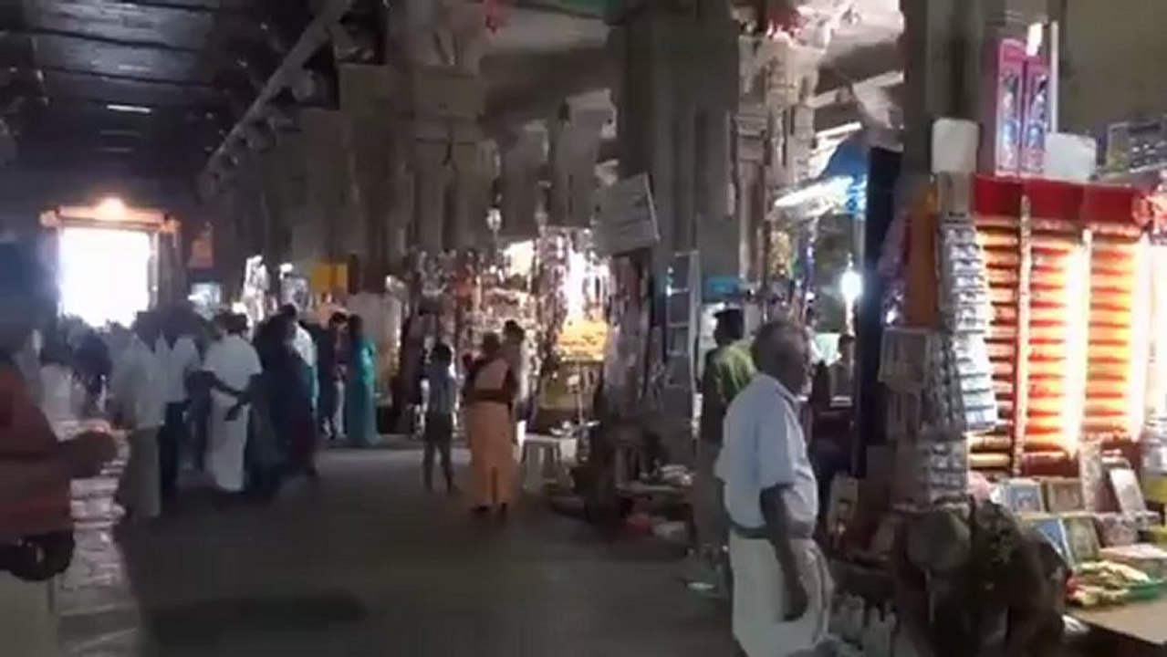 INDE - Madurai dans le temple