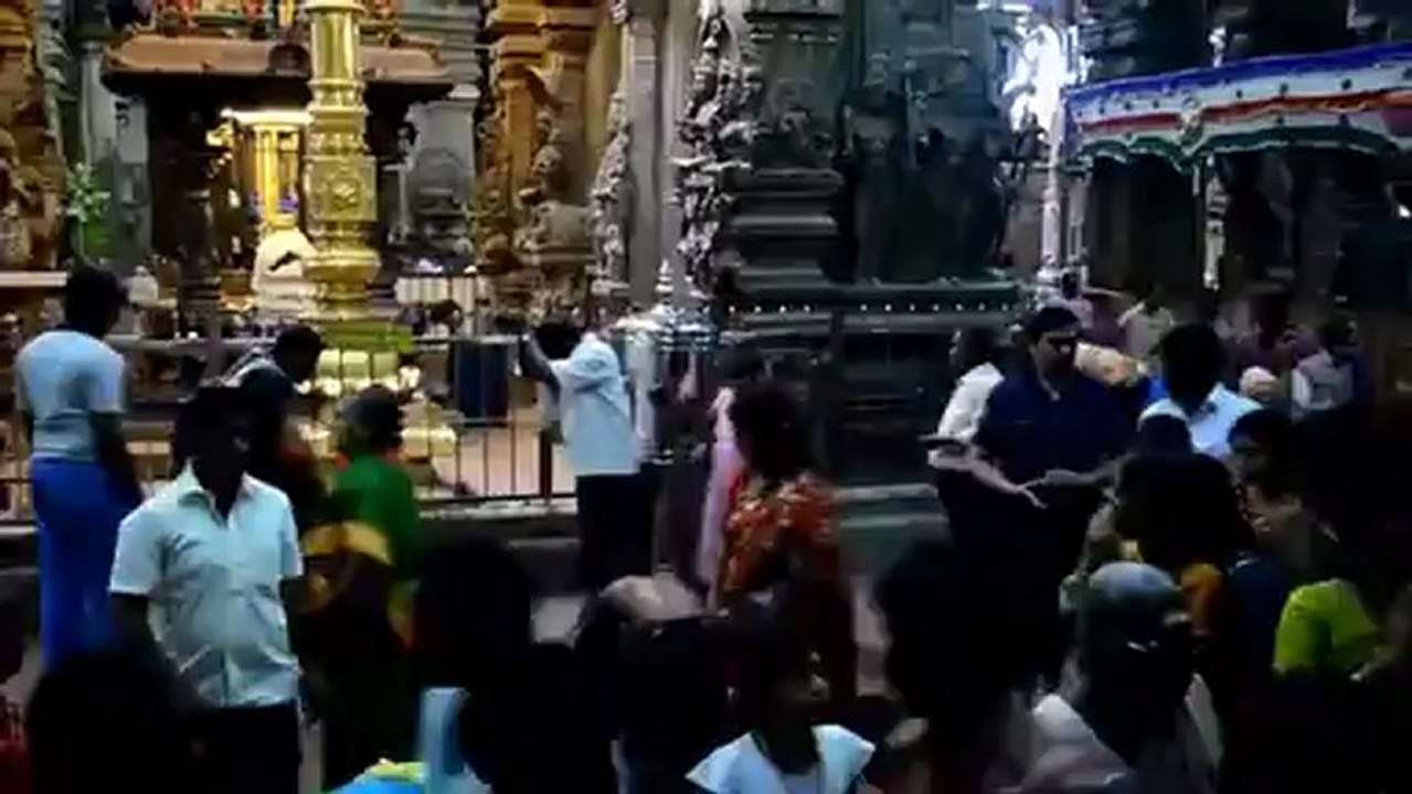 INDE - Madurai dans un temple2