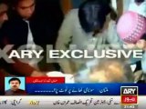 PTI workers attack on dinner after press conference in Multan