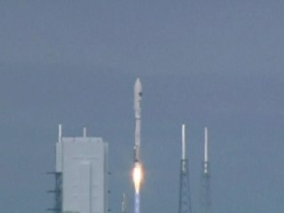 U.S. military's secret mini-shuttle lifts off from Florida