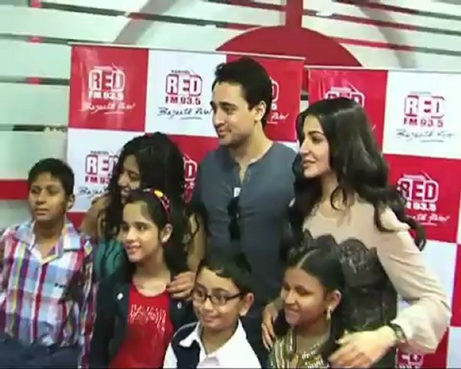 Matru Ki Bijlee Ka Mandola Cast