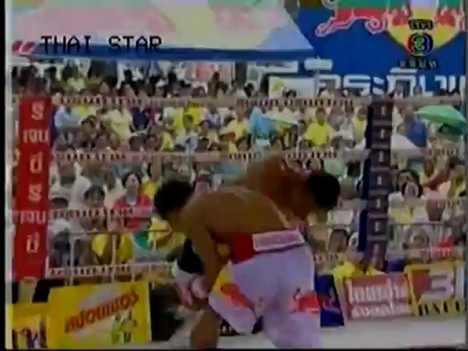 2007-11-12 Poonsawat Krantindaenggym vs Ariel Austria