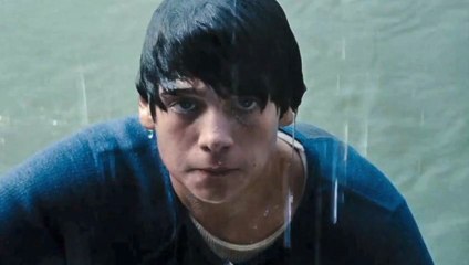 Man Of Steel Trailer: Brand New Pictures - Hollywood News [HD]