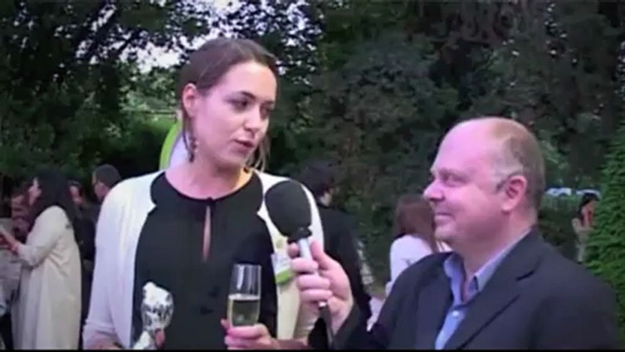 Sarah LACROIX - Prix du Groupe Lagardère / Femme Communicante Marseille 2012