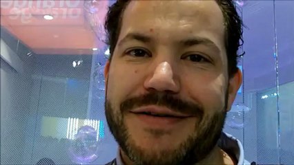 the offline bubble on the Orange booth at LeWeb12 Paris