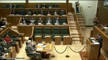 Urkullu, por acuerdos "entre diferentes"