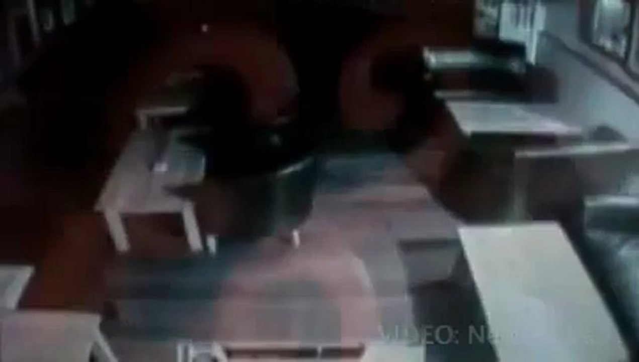 fantome filmé dans un bar