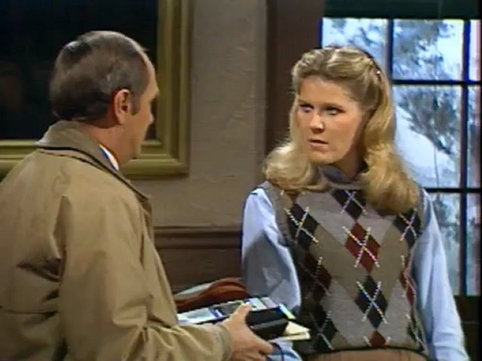 Newhart 11 "Sprained Dreams"