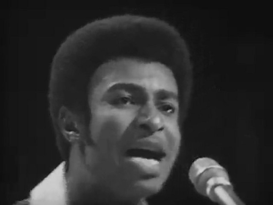 The Temptations -I Can't Get Next To You Live (1970)