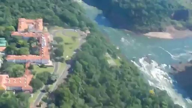 Cataratas /chutes d'Iguaçu en hélico