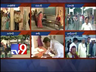 Keshubhai and Ahmed Patel cast votes for Gujarat polls