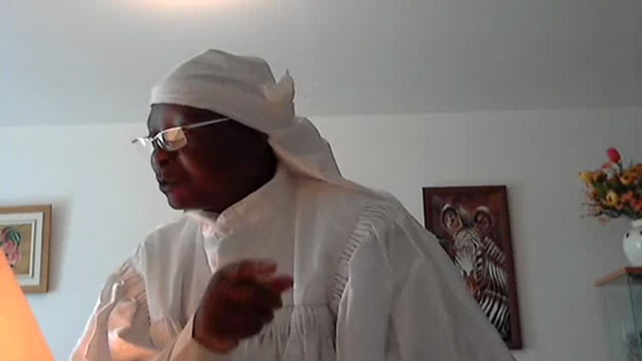 the nigerian président and the mad man     le président nigerian et le fou