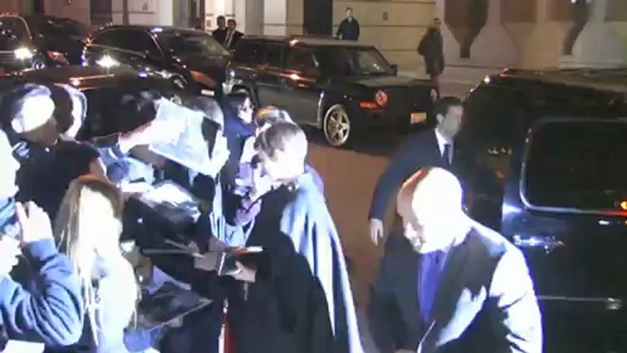 Anne Hathaway äußert sich zu ihrer Panne