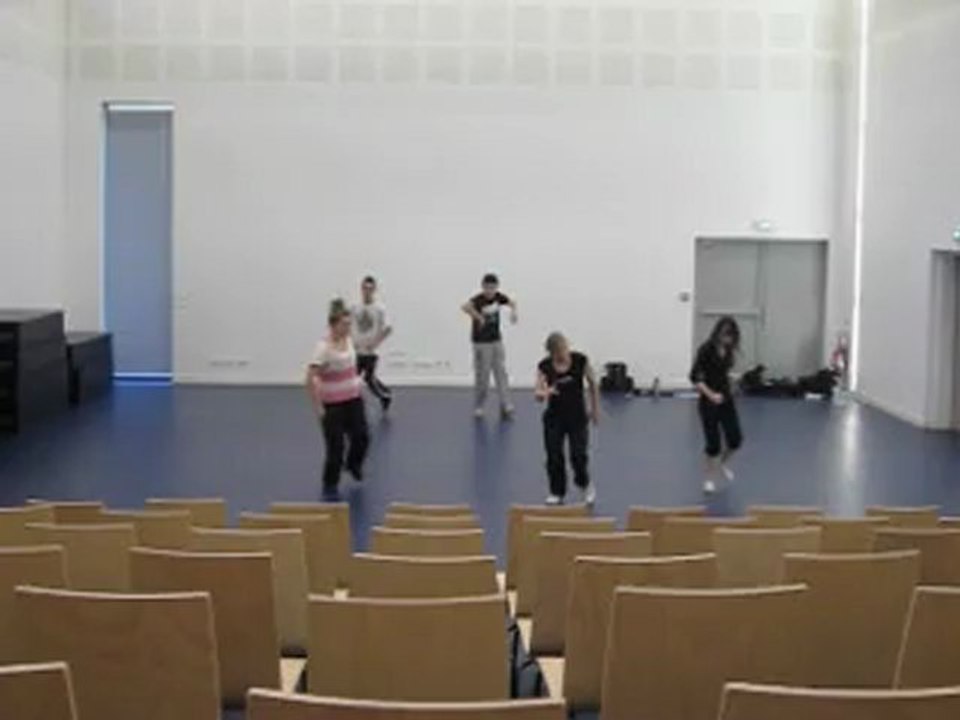 Trame de toute la chorégraphie "swimming pools" pour JLM  et Pontoise