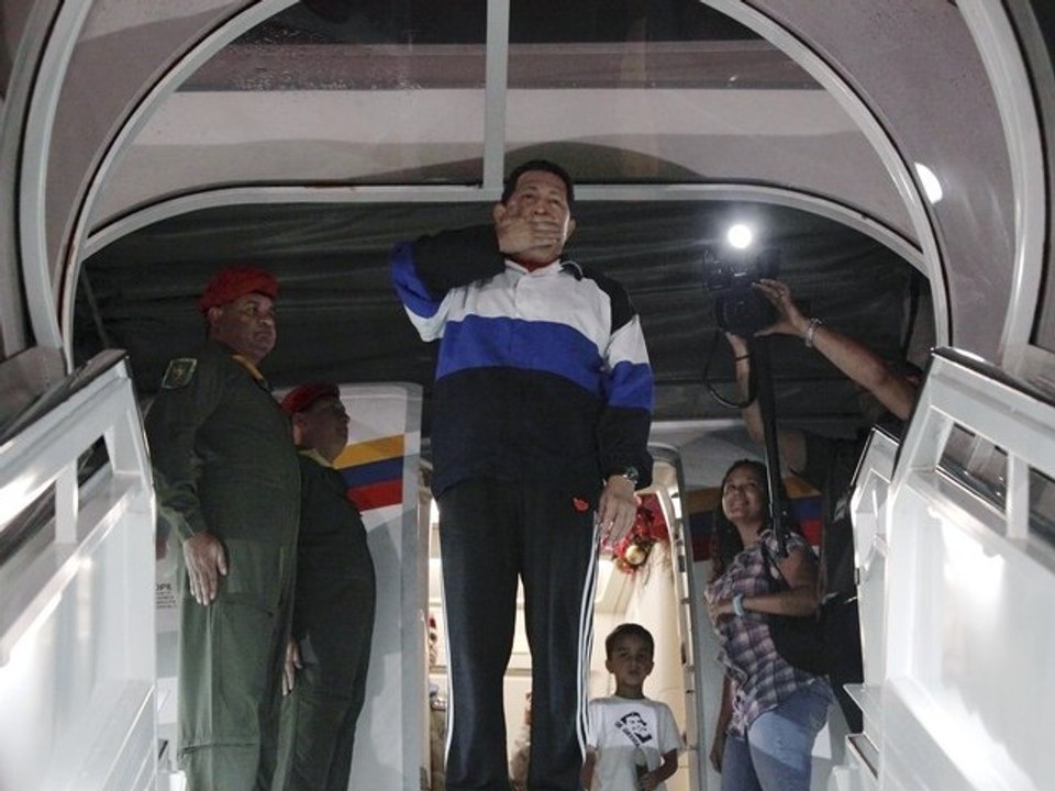 Officials Report Chavez Suffered From Complicat...