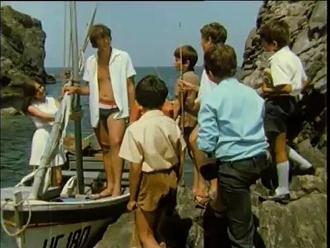 С Деца На Море (1972) по Братя Мормареви Част 1/2