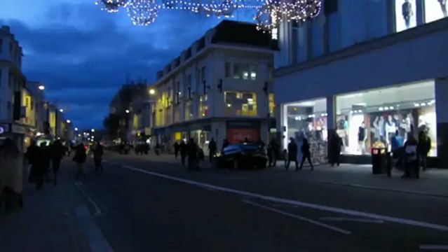 Décorations de Noël à Brighton - The Appli dispo sur l'app store Gratuit - # TheAppli