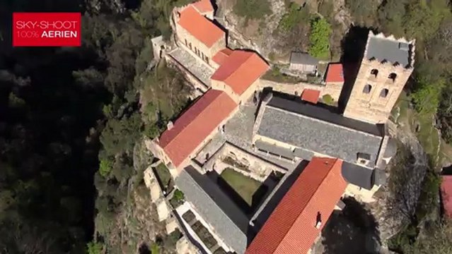 Cap Sud Ouest sur les Pyrénées Orientales en drone.