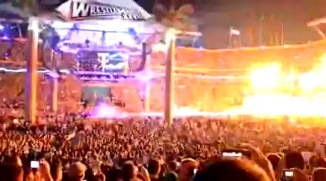 WWE WrestleMania 28 End of an Era Match Entrances - Shawn Micheals, The Undertaker, Triple H