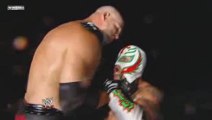 Kane throws Rey Mysterio in the sea - Friday Night Smackdown 30.7.2010