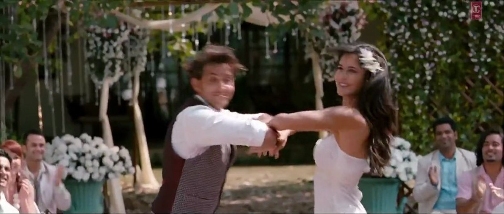 Sooraj Ki Baahon Mein from Zindagi Na Milegi Dobara