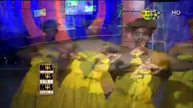 Bailes navideños de Hawái. (Más Contenido, Más Valor, y Más Cultura)