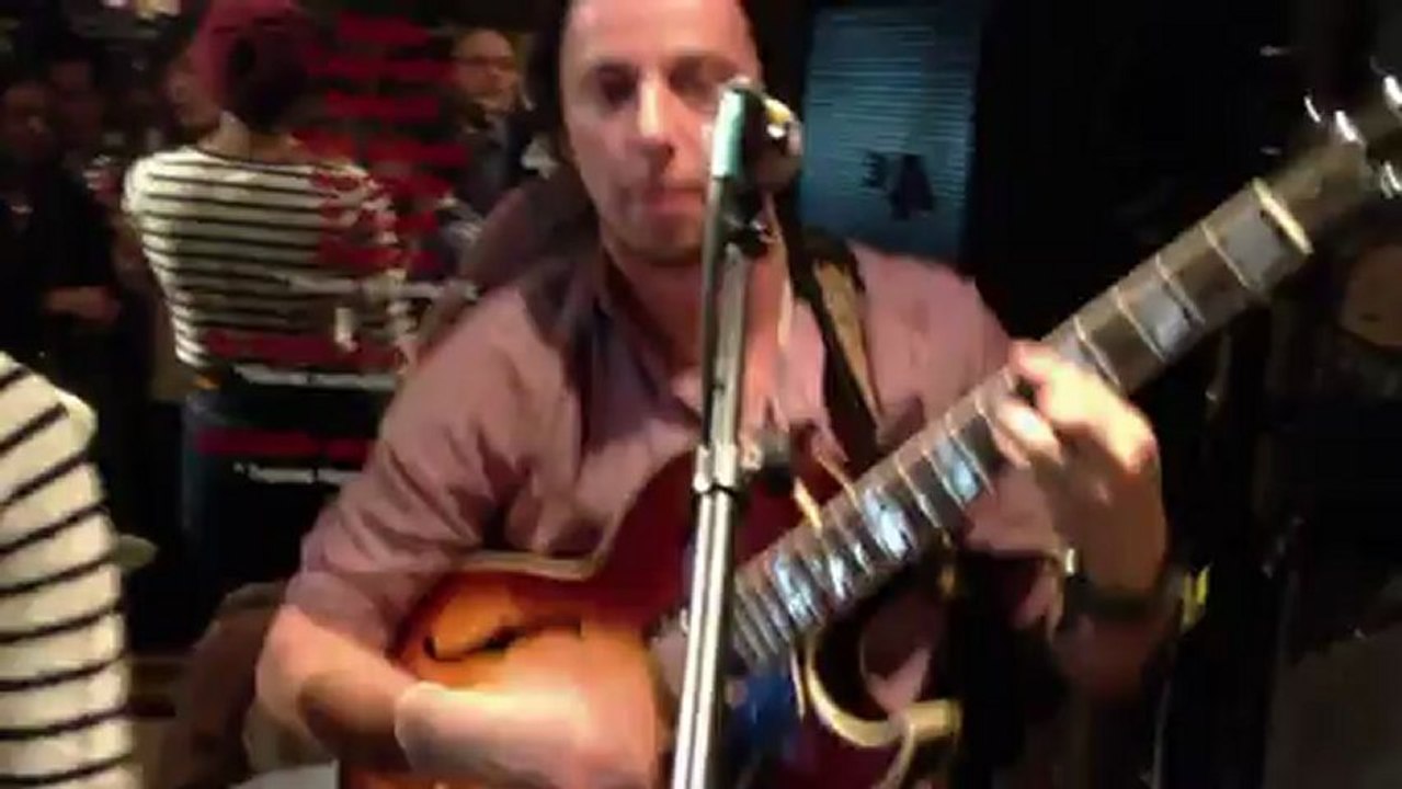 KOTTIE au café-concert Onzebar à Paris le 14 décembre 2012