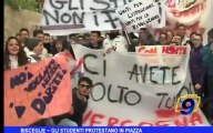 Bisceglie | Gli studenti protestano in piazza