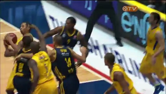 Regular Season Week 10 bwin co-MVPs: Shawn James, Maccabi Tel Aviv and Nemanja Bjelica, Caja Laboral